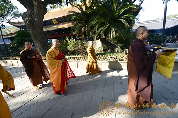 南海观音-第十二届普陀山南海观音文化节“弘法利生”讲经法会