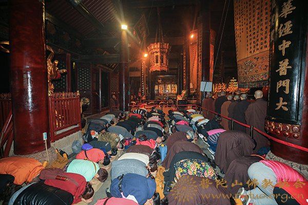 观音-普济禅寺丁酉年九月十九观音香会期进香活动安全有序