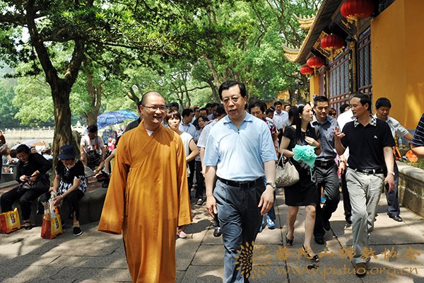 佛教-山东省烟台市党政考察团一行来山参观
