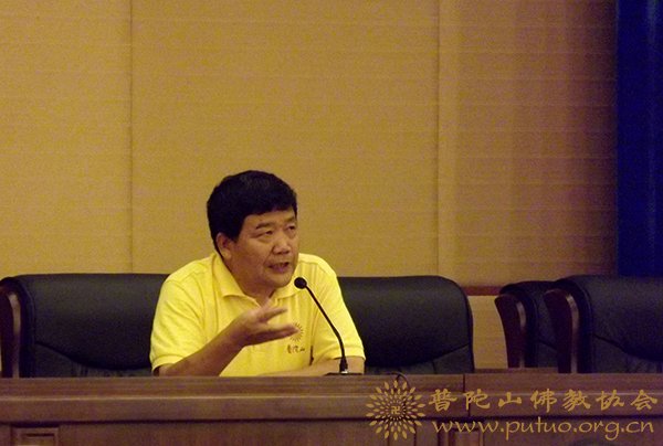 图书馆-中国佛学院普陀山学院为2011级新生举办《如何利用图书馆》讲座