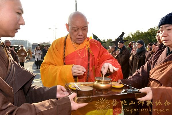 佛教-会长道慈大和尚一行恭迎诸佛慈驾南海普陀