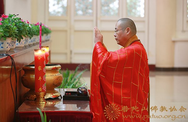 佛教-净旻法师应邀于宝陀讲寺作《讲要》佛学专题讲座