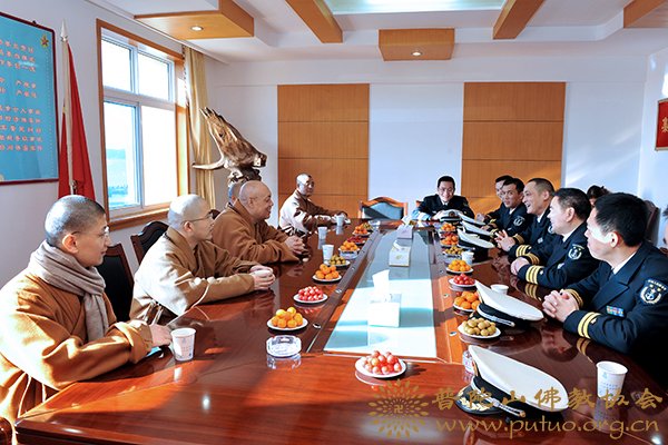 佛教-佛协领导到管委会、部队和各单位拜年