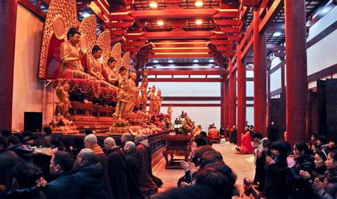 佛教-中国佛学院普陀山学院除夕夜举办迎春贺岁消灾祈福普佛
