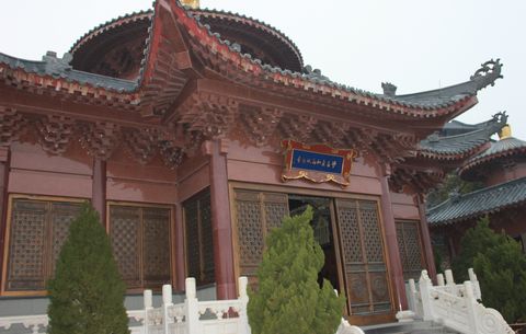佛教-重兴普陀妙善慈祖老和尚示寂纪念日全山各寺庵举行法会活动