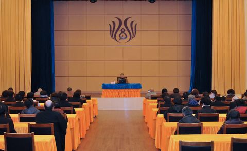 普陀山-中国佛学院普陀山学院常务副院长会闲法师作《欢喜智慧人生》专题讲座