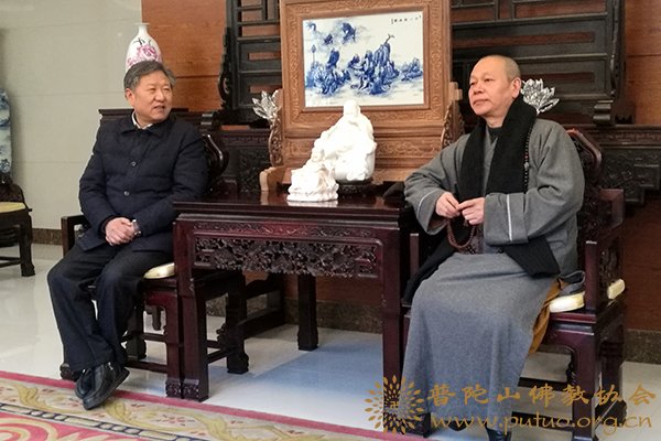 佛教-浙江省人大常委会党组副书记、副主任毛光烈一行调研普陀山
