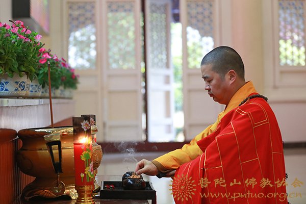 佛教-能进法师应邀于宝陀讲寺作《永嘉大师》佛学专题讲座