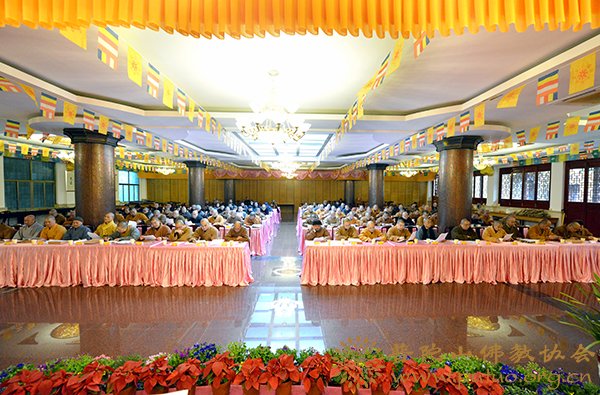 佛教-普陀山佛教协会2017年年终总结大会圆满闭幕