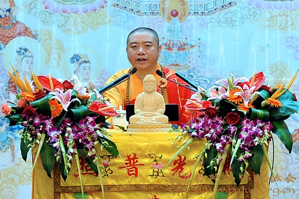 佛教-宝陀讲寺修定法师作《佛、法、僧三宝》佛学讲座