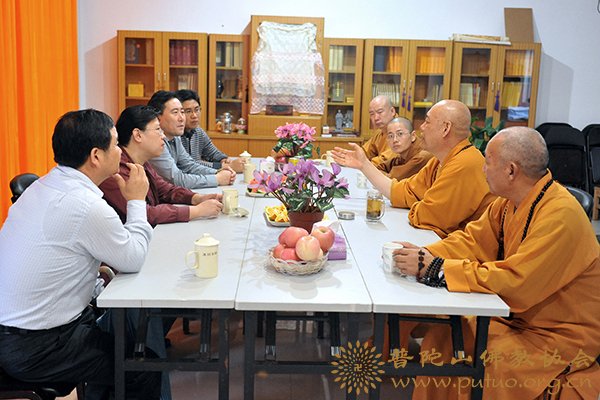 佛教-道慈大和尚视察嵊泗佛教工作并应邀出席嵊泗佛教协会讲经法会