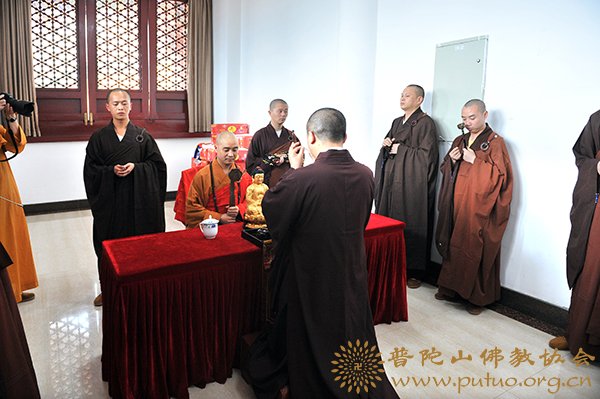 佛学-宗性法师应邀于宝陀讲寺作《音声修持法门要义》佛学专题讲座