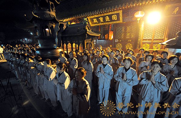 佛教-普济禅寺九月十九朝圣进香活动安全有序