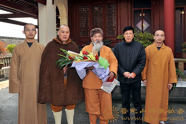 佛教-佛协领导赴杨枝禅林看望慰问净根长老71岁寿诞 佛教-佛协领导赴杨枝禅林看望慰问净根长老71岁寿诞