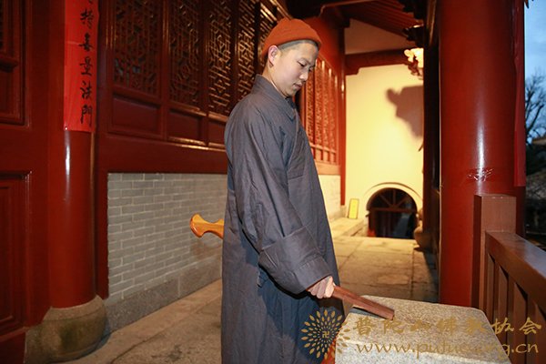 普陀山-普陀山法雨禅寺举行丁酉年冬季禅七法会