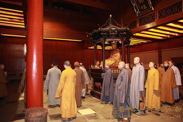 普陀山-普陀山法雨禅寺举行丁酉年冬季禅七法会