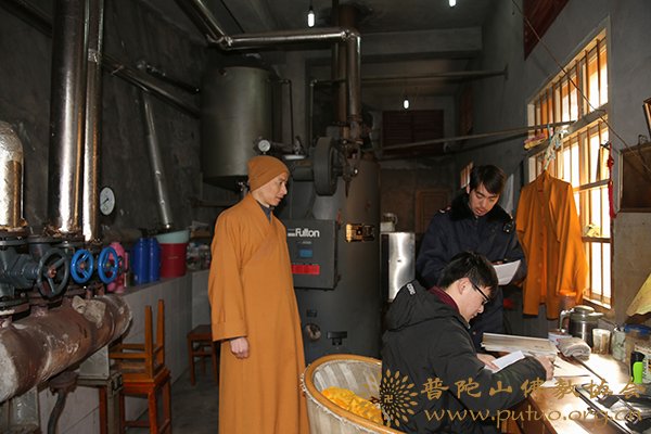 普陀山-普陀山佛教协会联合多部门检查全山寺院安全保障工作