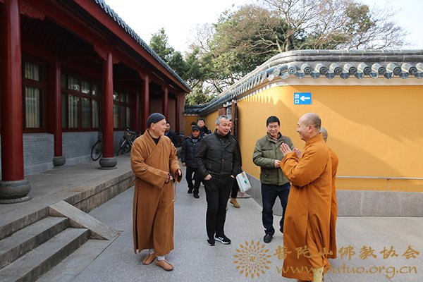 普陀山-普陀山佛教协会联合多部门检查全山寺院安全保障工作