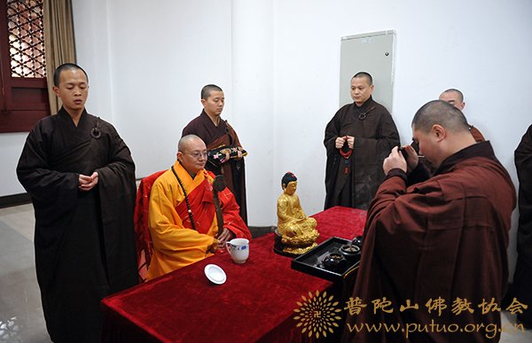 佛教-中佛协教务部主任宏度法师于宝陀讲寺作《一切都在因缘中》讲座