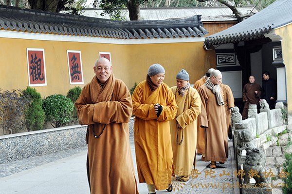 佛教-道慈会长一行赴全山各寺庵进行新春慰问 佛教-道慈会长一行赴全山各寺庵进行新春慰问