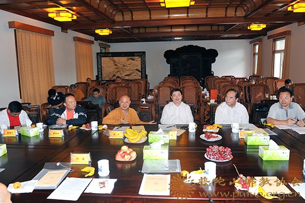 佛教-广东佛教工作学习考察团来山考察与本会座谈交流