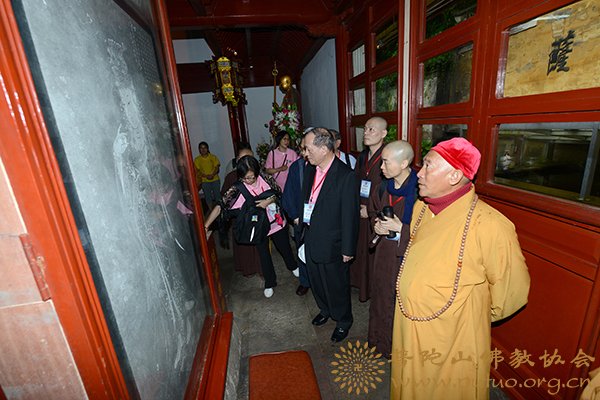灵鹫山-台湾灵鹫山朝圣团心道大和尚一行参访本山道场