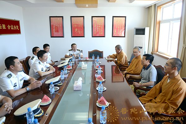 海军-佛协领导赴海军、陆军等驻地慰问“八一”建军节
