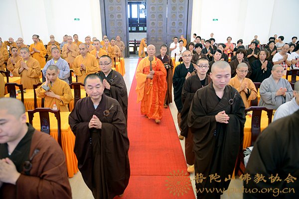 观世音菩萨普门品-嘉兴市佛协副会长峙宇法师应邀于宝陀讲寺作《观世音菩萨普门品》佛学专题讲座
