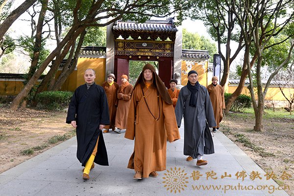 佛教-会长道慈大和尚一行赴全山各寺院走访慰问