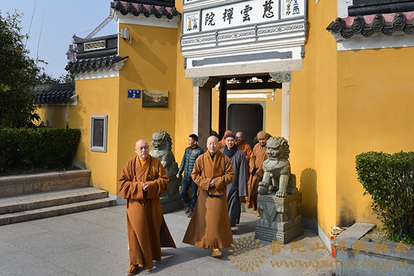 佛教-会长道慈大和尚一行赴全山各寺院走访慰问