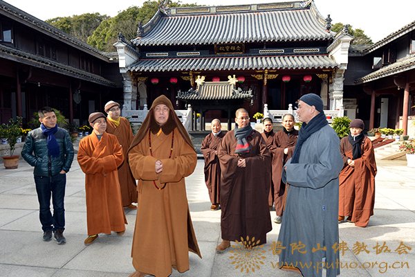 佛教-会长道慈大和尚一行赴全山各寺院走访慰问