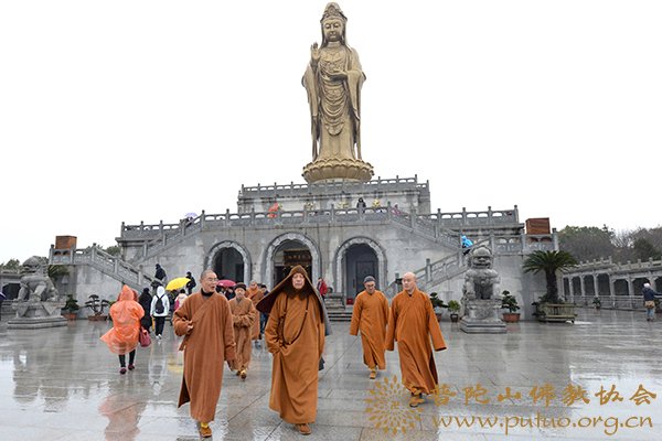 佛教-会长道慈大和尚一行赴全山各寺院走访慰问