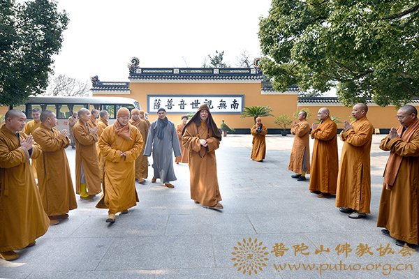 佛教-会长道慈大和尚一行赴全山各寺院走访慰问