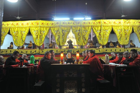 适逢癸巳年清明节普济禅寺举行祭祖、超荐法会
