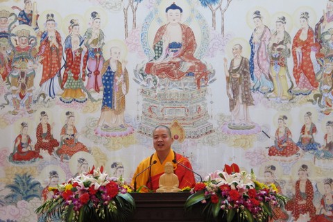 佛教-能进法师应邀于宝陀讲寺作《学佛的误区》佛学专题讲座
