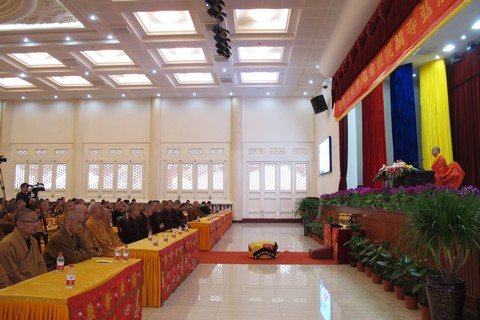 佛教-能进法师应邀于宝陀讲寺作《学佛的误区》佛学专题讲座