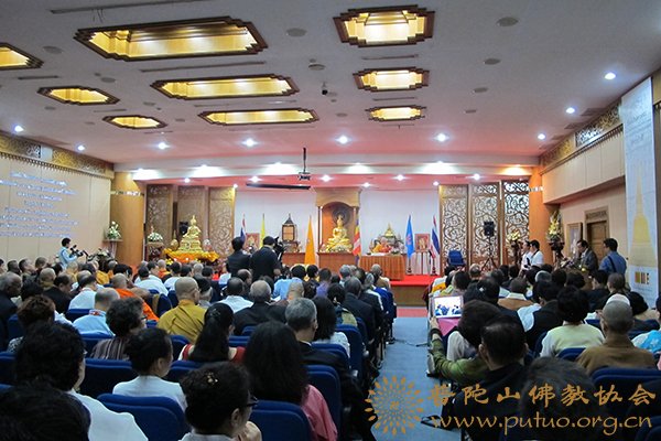 佛教-中国佛教代表团应邀赴泰进行友好访问参加泰僧王颂得帕耶纳桑文座下百岁华诞庆典大会