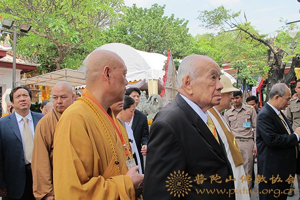 佛教-道慈大和尚在泰国期间拜见副僧王帕亚发慕尼长老