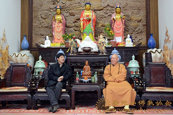 蔡洪-舟山市普陀区区委书记蔡洪一行来山慰问佛协