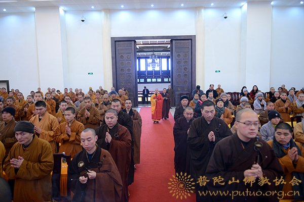 佛教-能进法师应邀于宝陀讲寺作《从佛教戒律谈幸福人生》佛学专题讲座
