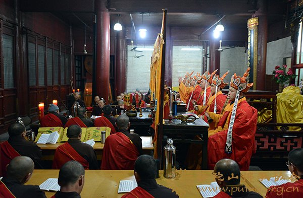 佛教-普陀山佛教协会全山执事第二十三期共修观音七法会圆满结束