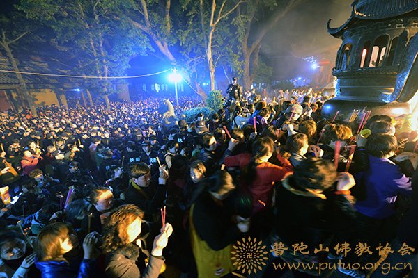 观音-二月十九观音香会期普济禅寺进香活动安全有序