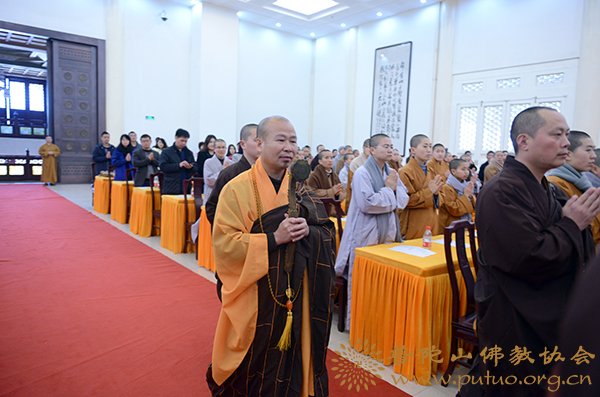 佛教-传明法师应邀于宝陀讲寺作《生活与禅修》佛学专题讲座