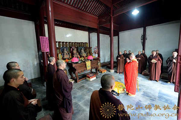 甲午年-适逢甲午年清明节普济禅寺举行祭祖上供法会