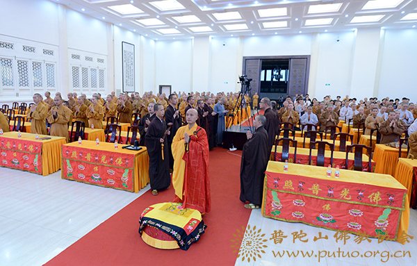 佛学-达照法师应邀于宝陀讲寺连续三日作《法华大义》佛学专题讲座