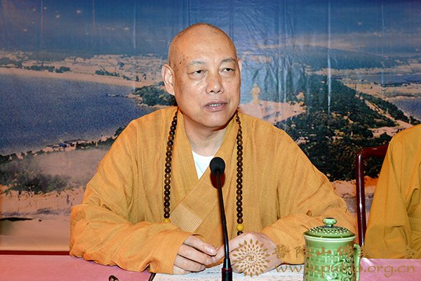 佛教-普济禅寺召开六月十九香会期全体僧众、职工会议