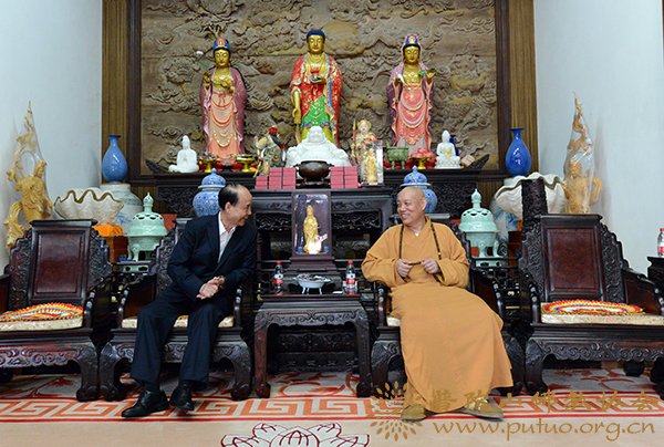 佛教-台湾海基会董事长林中森先生一行莅临普陀山