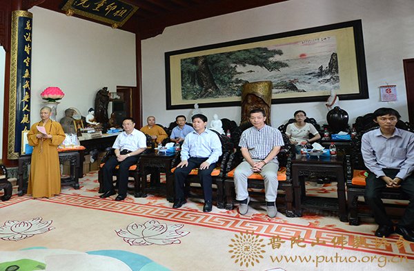 佛教-本会会长道慈大和尚荣获泰国摩诃朱拉隆功大学宗教管理专业荣誉博士