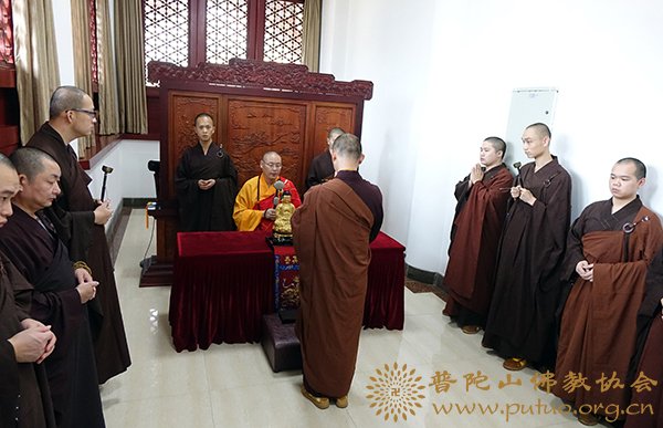 佛教-净旻法师应邀于宝陀讲寺作《劝学天台，劝修净土》佛学专题讲座