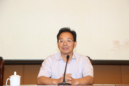 观音-袁德新副局长为普陀山佛学院师生作《观音法界的建设与展望》专题讲座